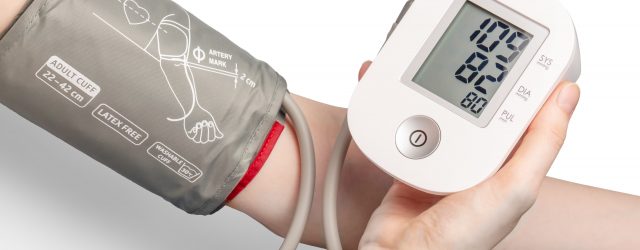 Exista mai multe lucruri pe care le puteti face pentru a preveni tensiunea arteriala ridicata, cunoscuta si sub numele de hipertensiune arteriala. Acestea includ: Consumati o dieta sanatoasa si echilibrata, […]